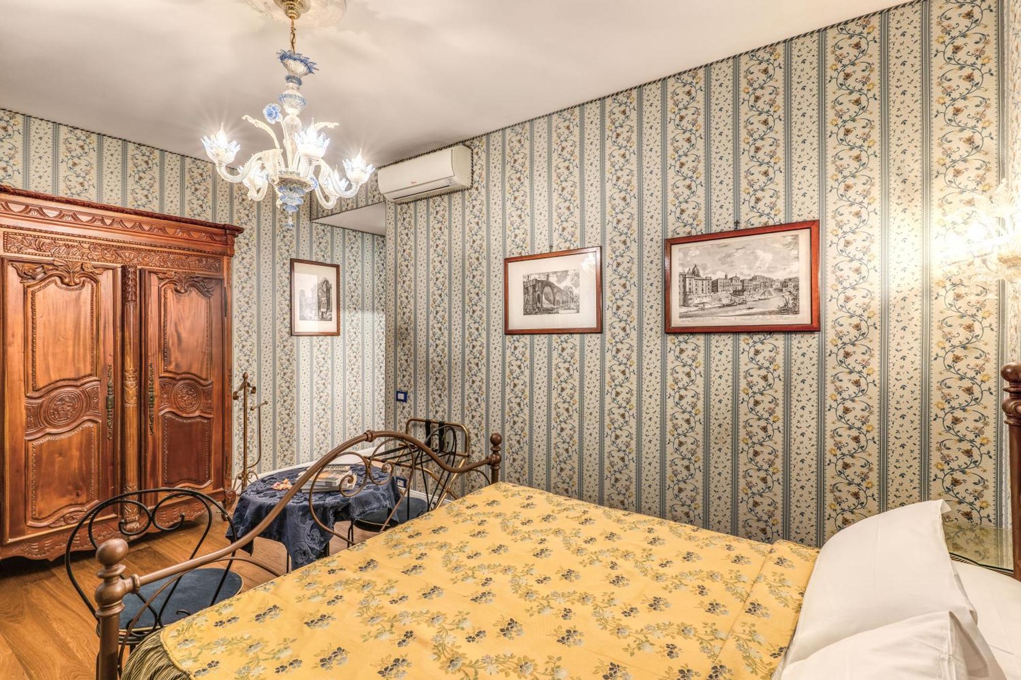 Residenza Ave Roma Bed & Breakfast Exterior photo