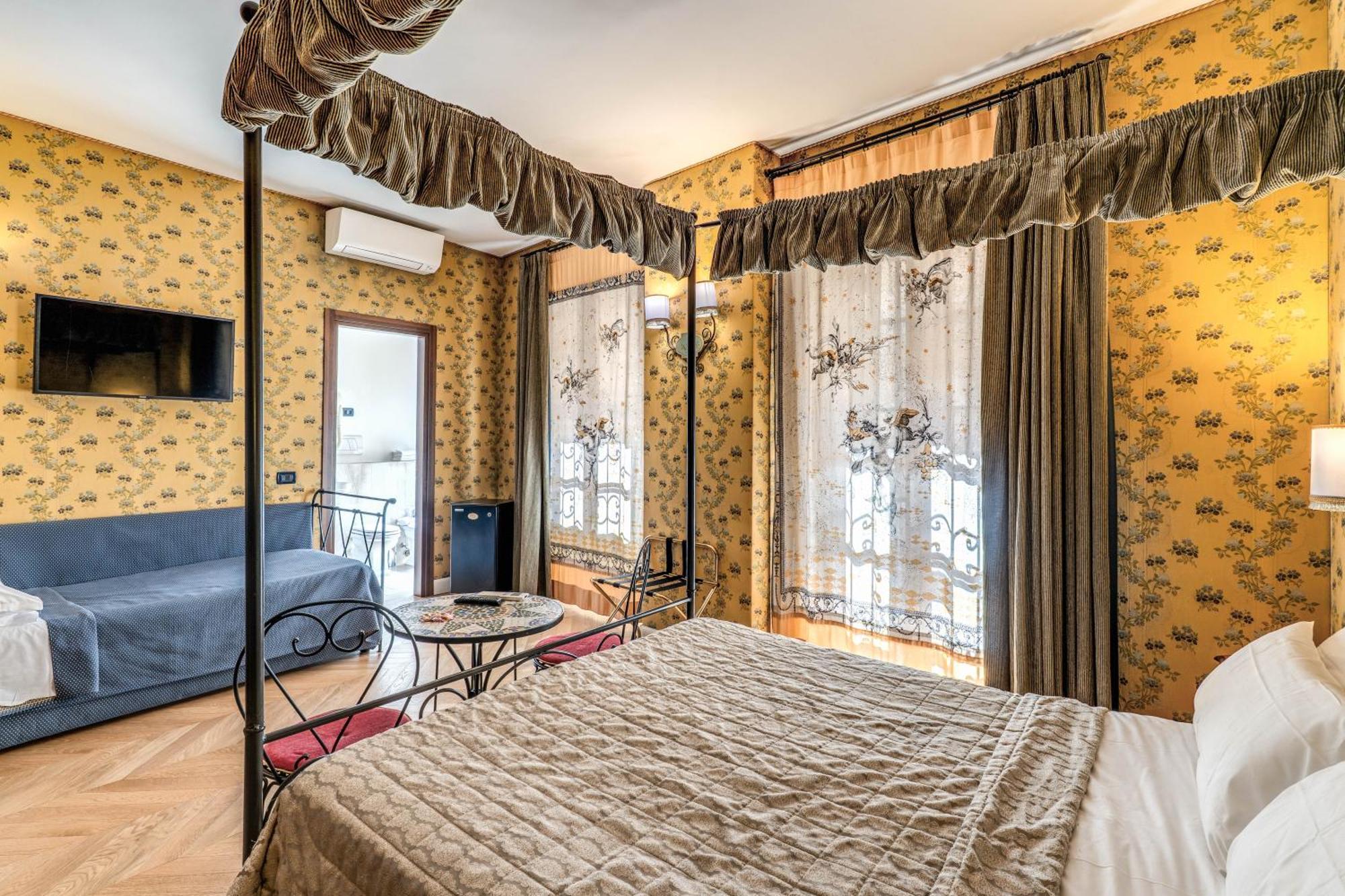 Residenza Ave Roma Bed & Breakfast Exterior photo