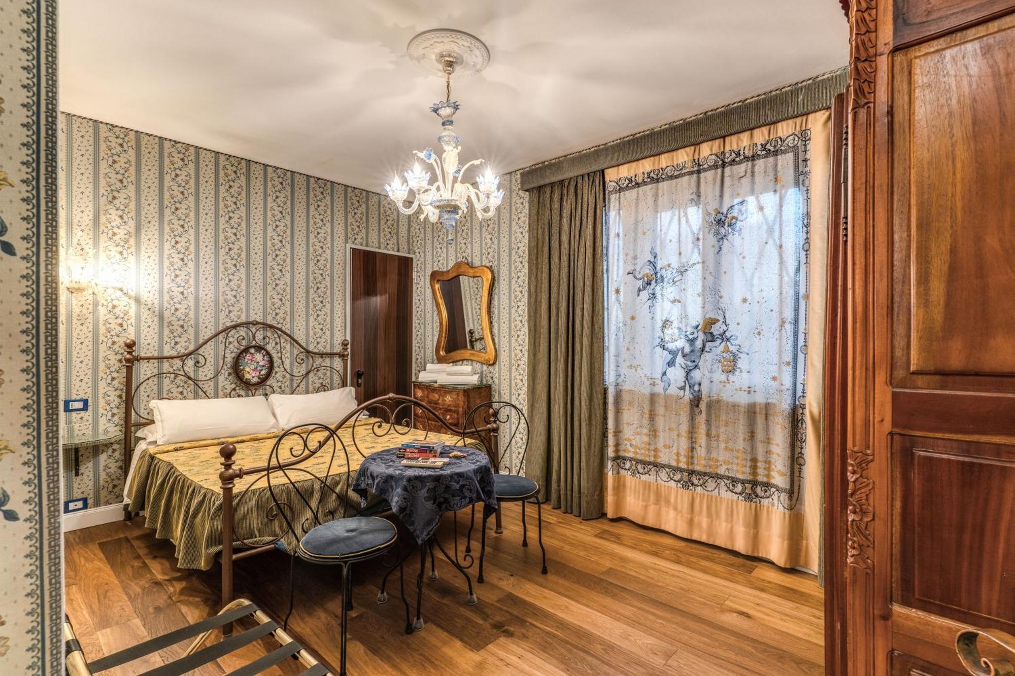 Residenza Ave Roma Bed & Breakfast Exterior photo